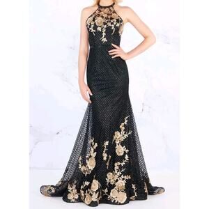 green emerald velvet dress Green Multicolor Embroidered V Neck Cap Sleeve Midi Dress